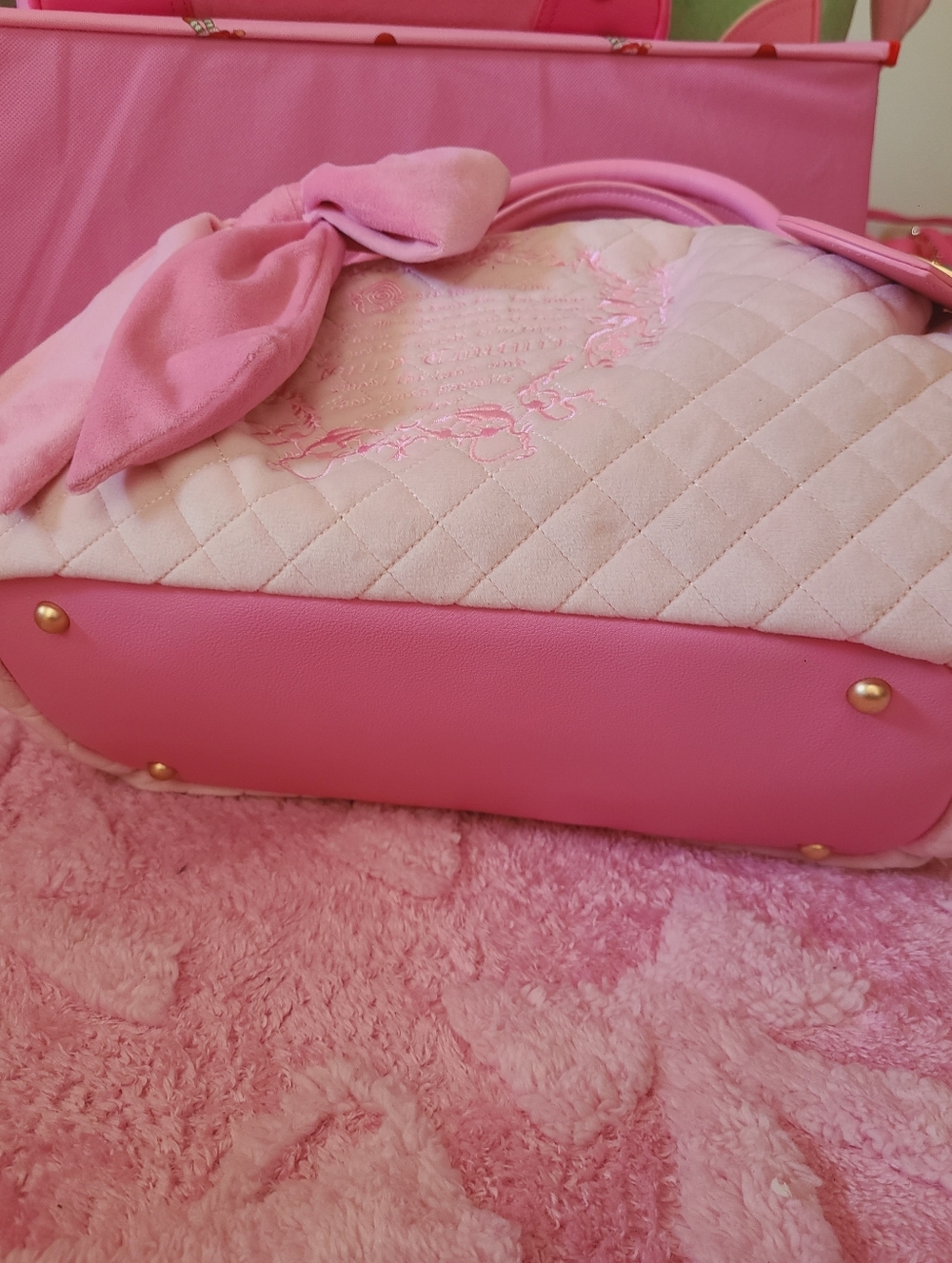 Juicy Couture Bag ๐ - Picture 5 of 6